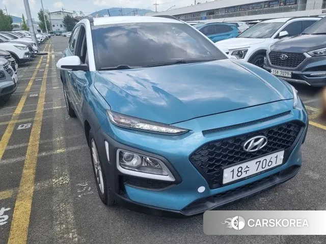 Hyundai Kona 2018 Небесно-голубой из Кореи