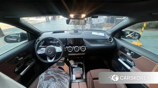 Mercedes-Benz GLA - Class H247 2023 Черный из Кореи