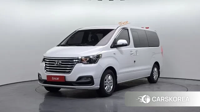 Hyundai The New Grand Starex 2018 Белый из Кореи