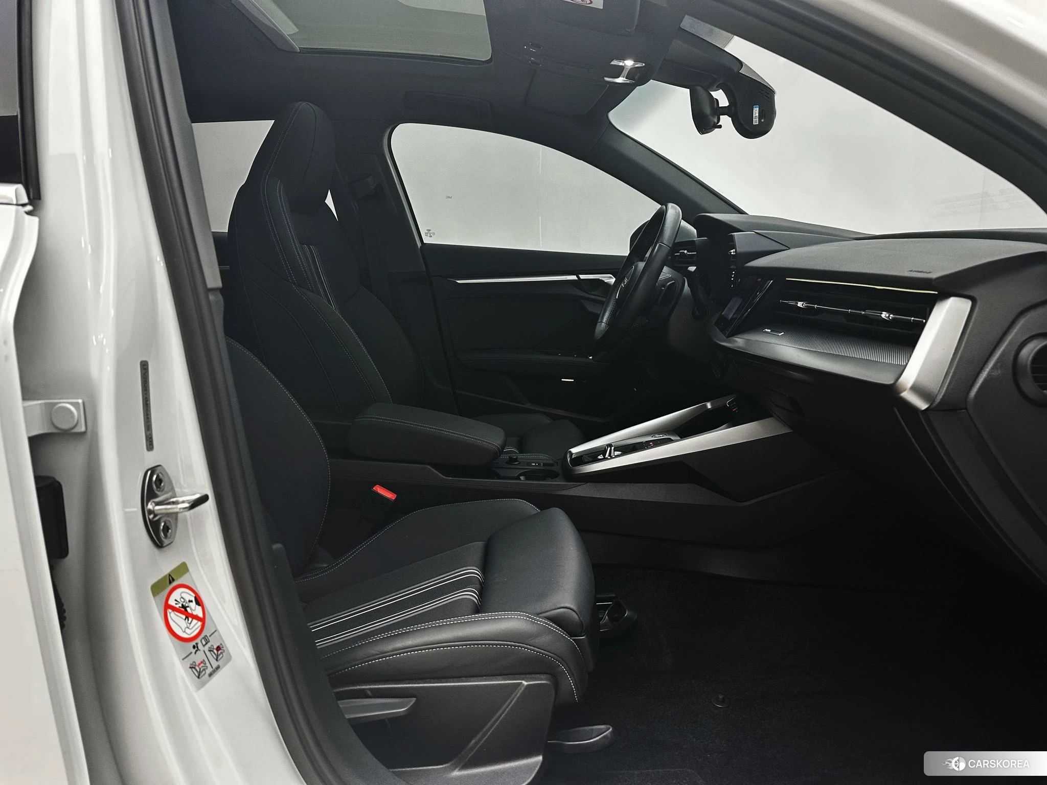 Audi A3 2022 Белый из Китая