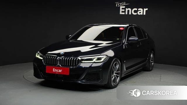 BMW 5 Series (G30) 2022 Черный из Кореи