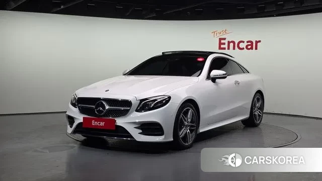 Mercedes-Benz E-Class W213 2019 Белый из Кореи