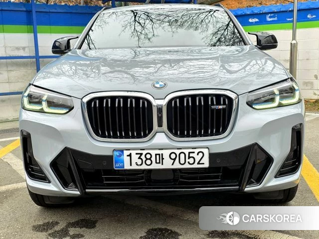 BMW X4 (G02) 2025 Серебристо-серый из Кореи