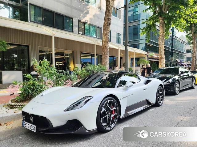 Maserati MC20 2022 Белый из Кореи