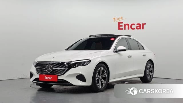Mercedes-Benz E-Class W214 2025 Белый из Кореи