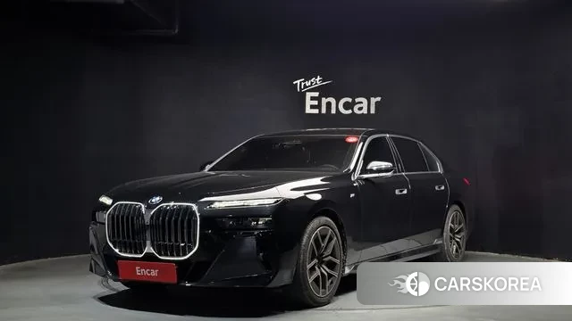 BMW 7 Series (G70) 2025 Черный из Кореи