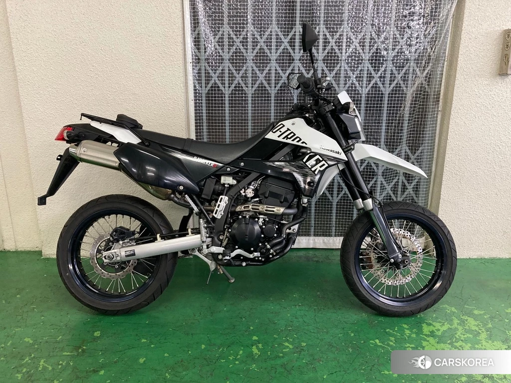 Проданный OTHER D-TRACKER X 2013 из Японии