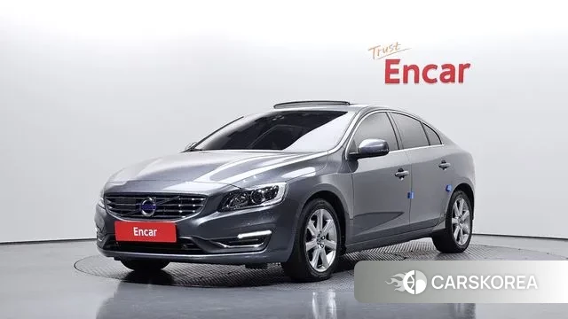 Volvo S60 2018 Серый из Кореи