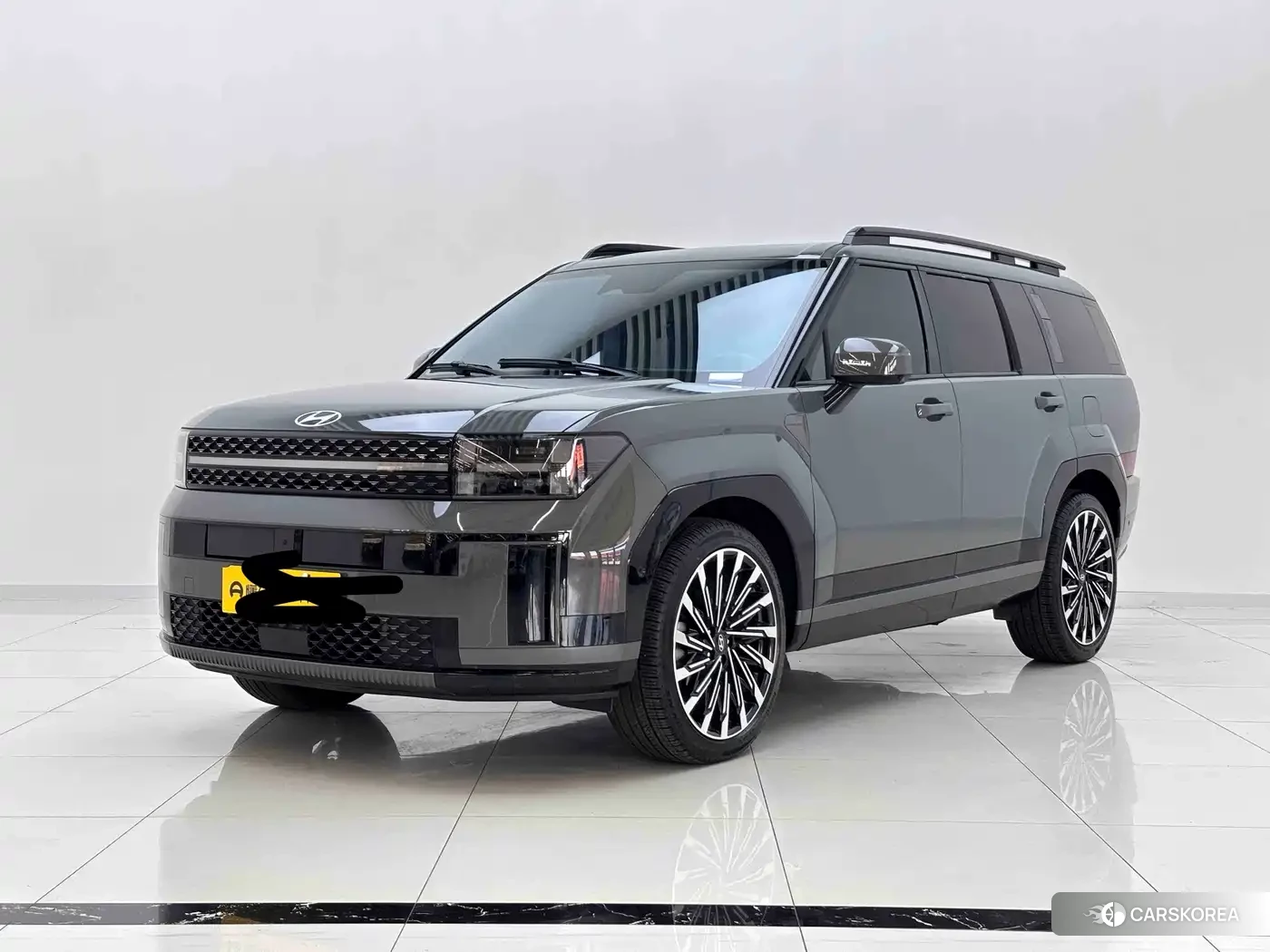 Hyundai Santa Fe 2025 Silver/gray из Китая