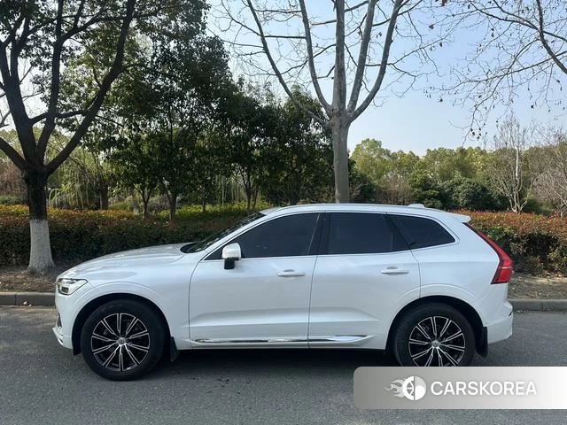 Volvo XC60 2020 Белый из Китая