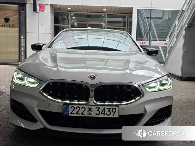 BMW 8 Series (G15) 2022 Белый из Кореи