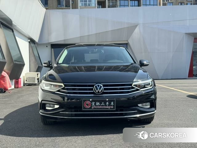 Volkswagen Magotan 2021 Черный из Китая