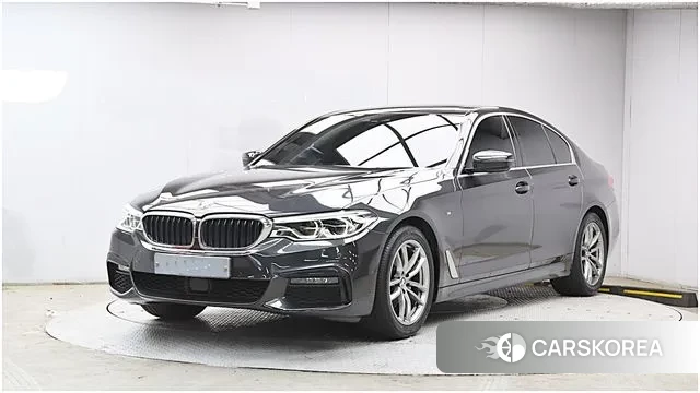 BMW 5 Series (G30) 2020 Серый из Кореи