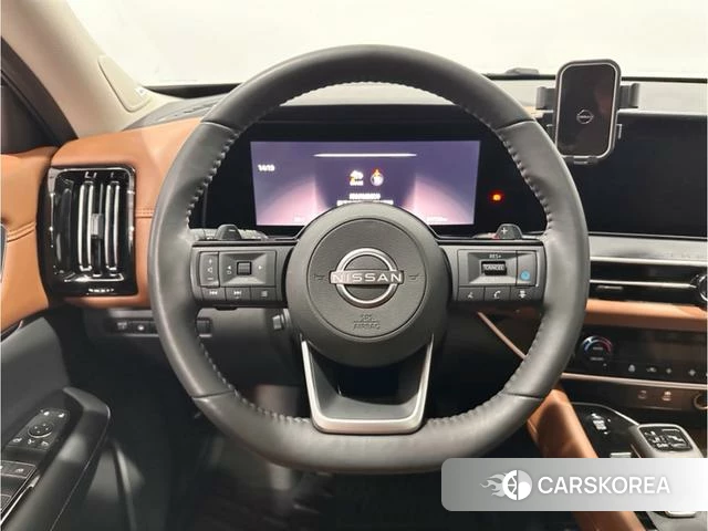 Nissan Exploring the land 2024 Белый из Китая