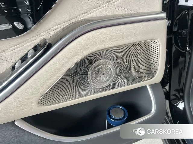 Mercedes-Benz Maybach S-class 2025 Черный из Китая