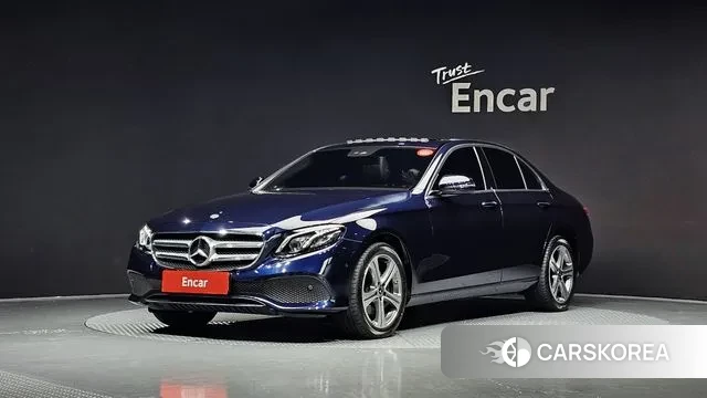 Mercedes-Benz E-Class W213 2018 Синий из Кореи