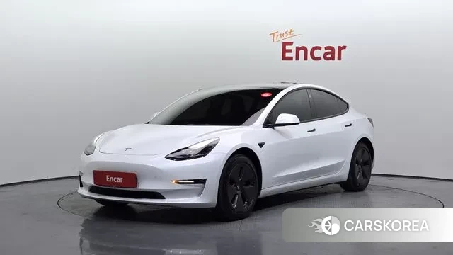 Tesla Model 3 2022 Белый из Кореи