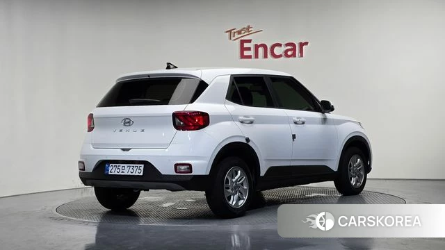 Hyundai Venue 2025 Белый из Кореи