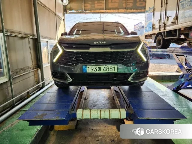 Kia Sportage 5th Generation Hybrid 2021 Белый из Кореи