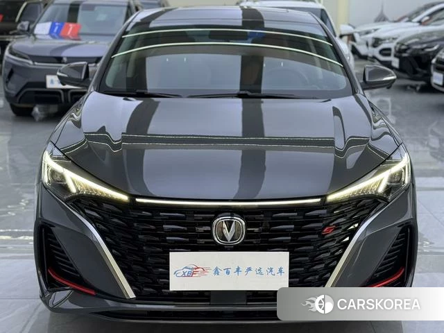 Chang'an Yidong 2023 Темно-серый из Китая