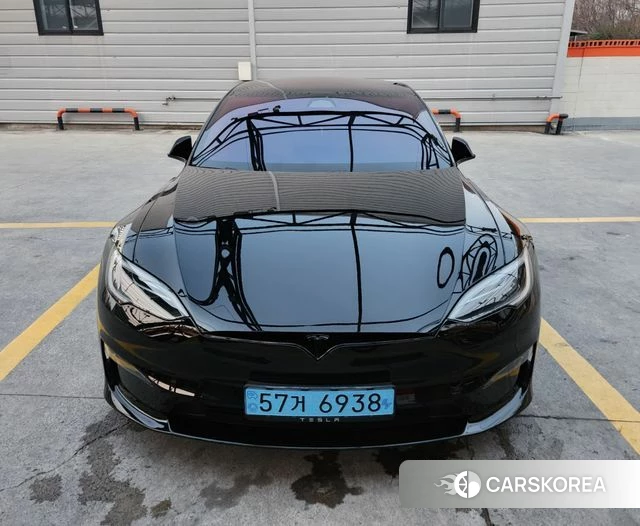 Tesla Model S 2023 Черный из Кореи