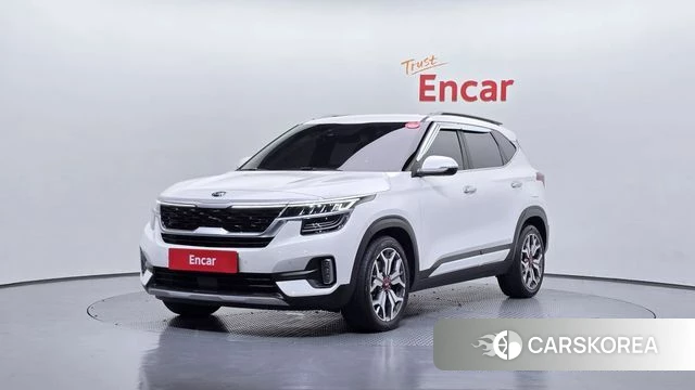 Kia Seltos 2020 Белый из Кореи