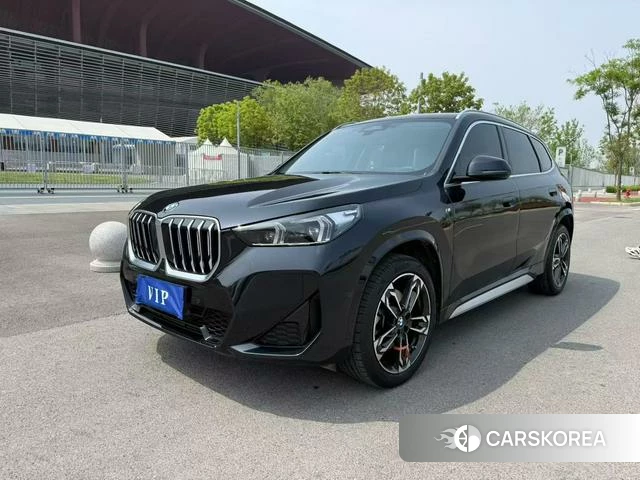 BMW X1 2023 Черный из Китая