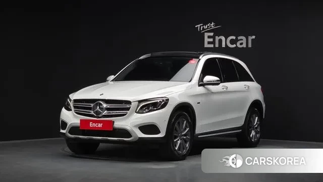 Mercedes-Benz GLC-Class X253 2018 Белый из Кореи