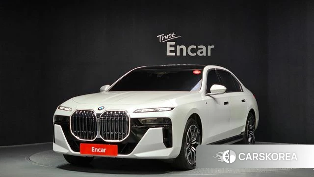 BMW 7 Series (G70) 2025 Белый из Кореи