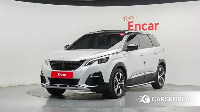 Peugeot 5008 second generation 2018 Белый из Кореи