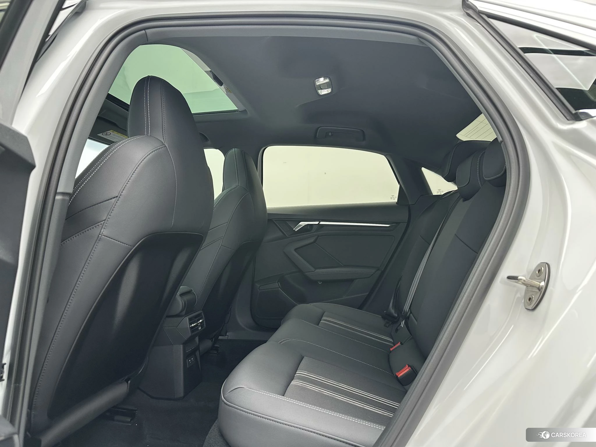 Audi A3 2023 Белый из Китая