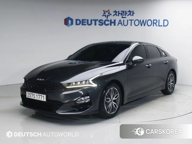Kia K5 3rd generation 2022 Серый из Кореи