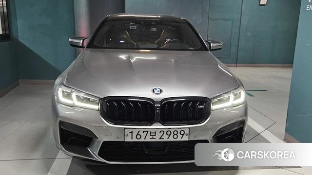 BMW M5 (F90) 2019 Серебряный из Кореи