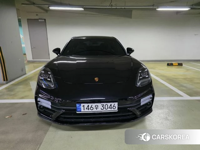 Porsche Panamera (971) 2023 Черный из Кореи