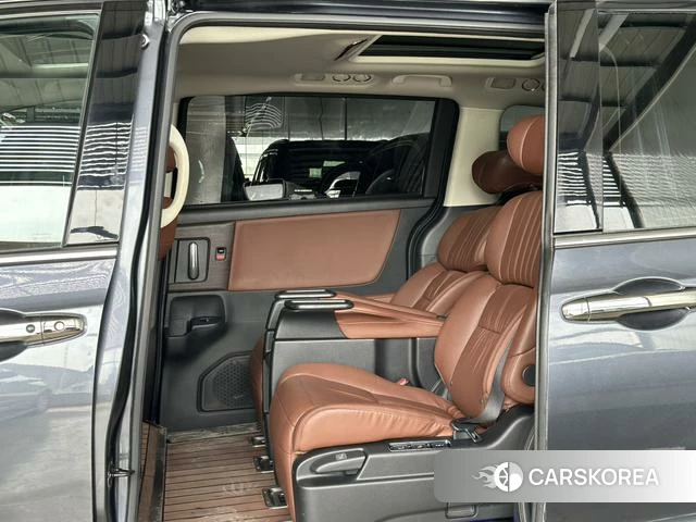 Honda Odyssey 2022 Темно-серый из Китая