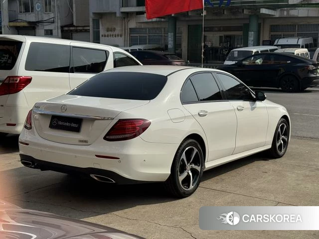 Mercedes-Benz E-class id 4211677 из Китая