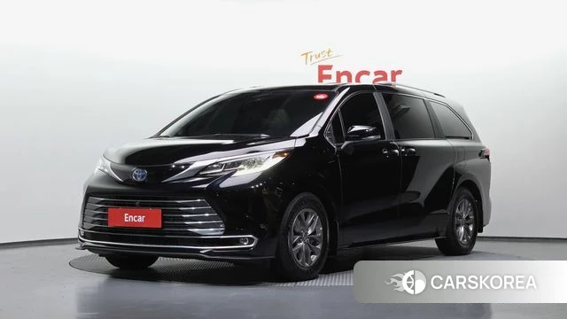 Toyota Sienna 4th Generation 2023 Черный из Кореи