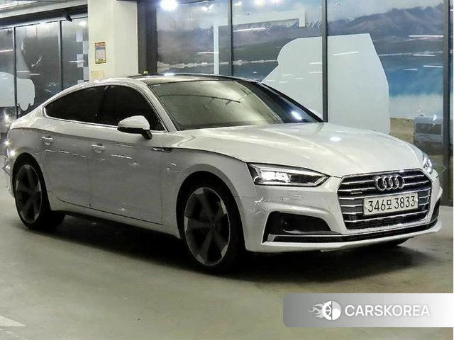 Audi A5 (F5) 2019 Белый из Кореи
