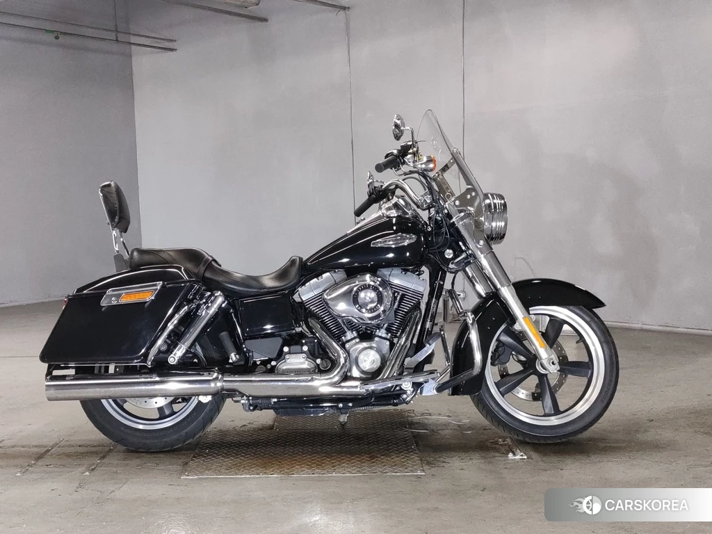 Проданный Harley-Davidson DYNA SWITCHBACK FLD1580 2016 из Японии