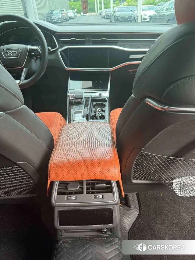 Audi A6L 2024 Черный из Китая