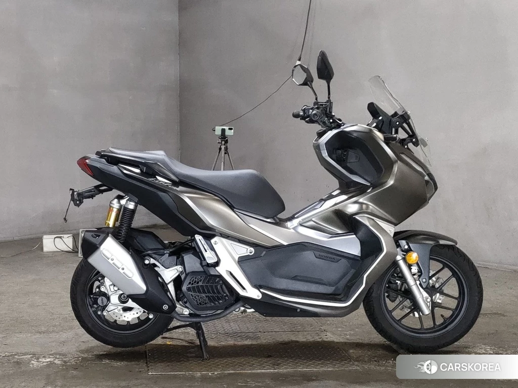 Проданный Honda ADV150 2019 из Японии, фото 2