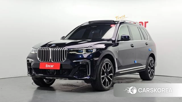 BMW X7 (G07) 2022 Черный из Кореи