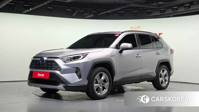 Toyota RAV4 5th Generation 2019 Серебряный из Кореи