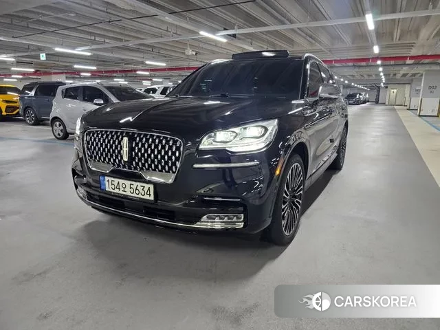 Lincoln Aviator 2nd generation 2022 Черный из Кореи