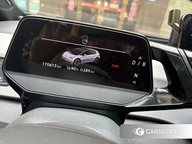 Volkswagen ID.3 2023 Белый из Китая