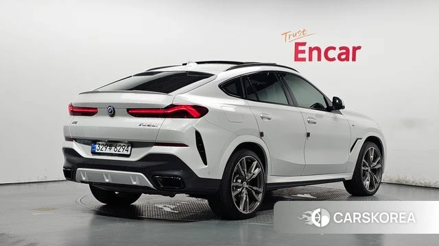 BMW X6 (G06) 2023 Белый из Кореи
