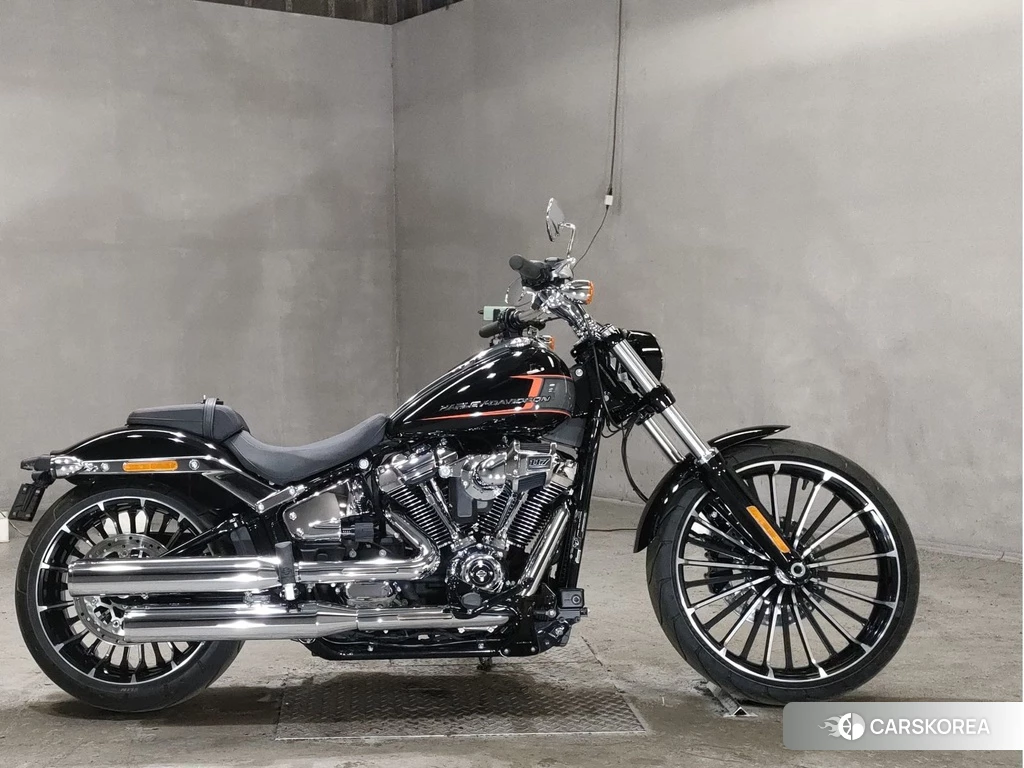 Проданный Harley-Davidson Softail Breakout FXBR 1920 2023 из Японии