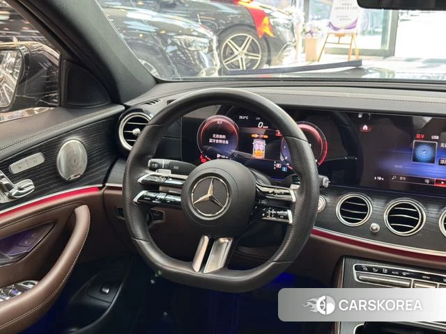 Mercedes-Benz E-class 2021 Черный из Китая