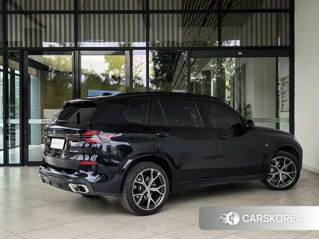 BMW X5 2023 Черный из Китая