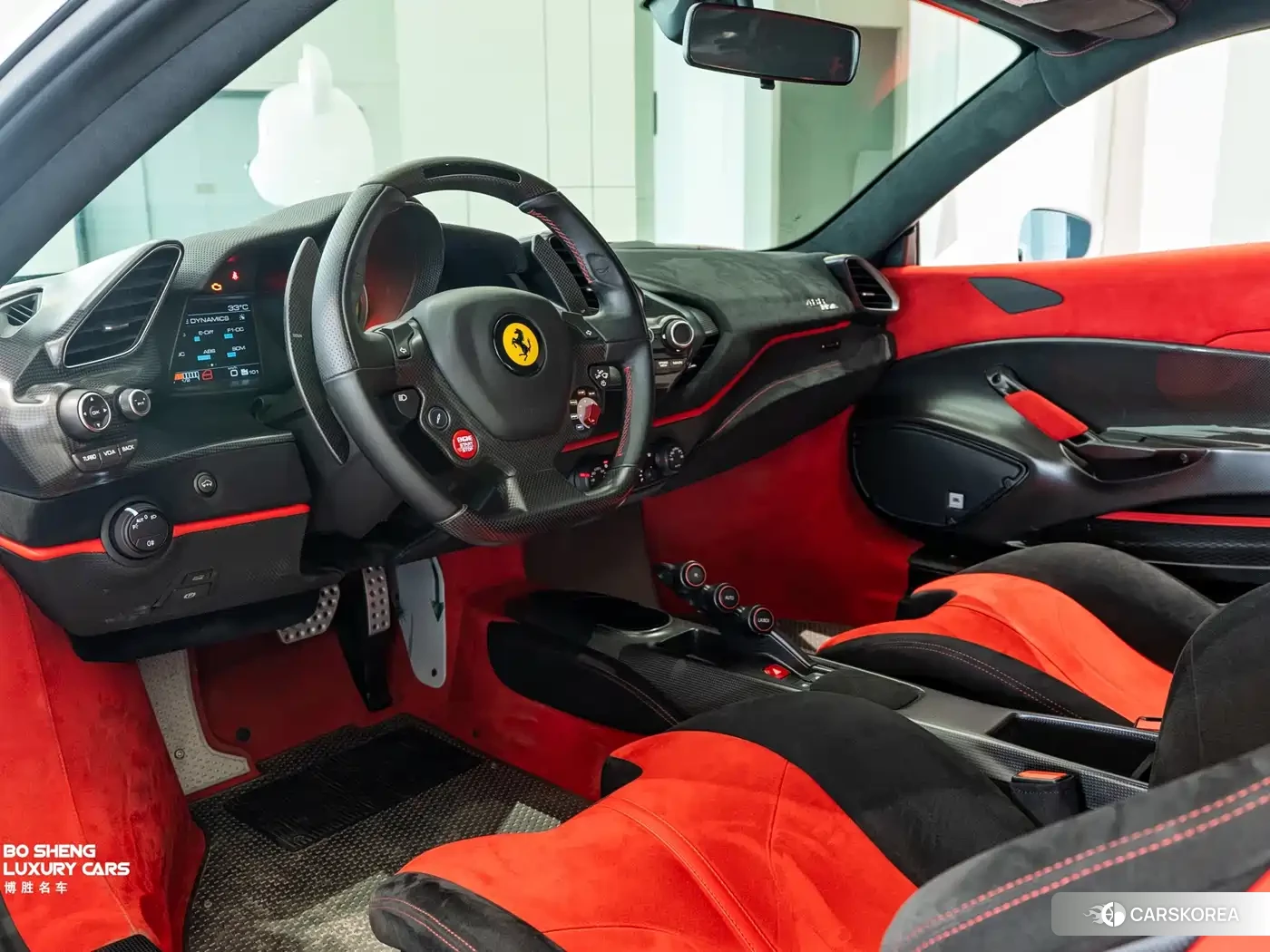 Ferrari 488 2019 Белый из Китая